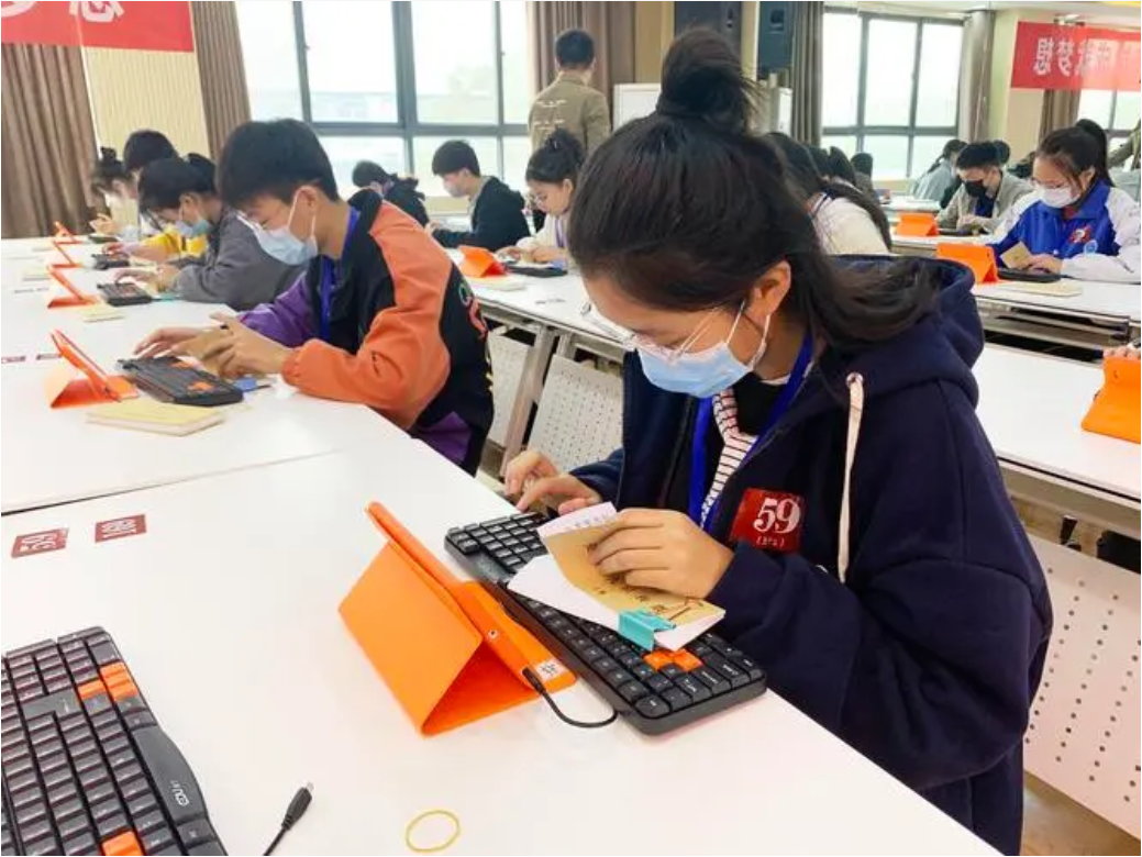 线上股票配资门户:解锁您的投资潜力